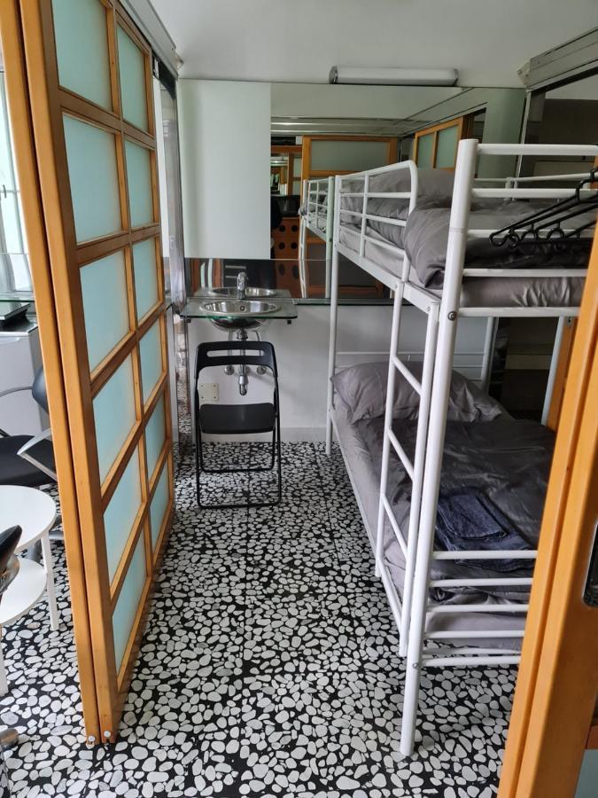 Hostel Hospitality House - H H H Ljubljana Luaran gambar