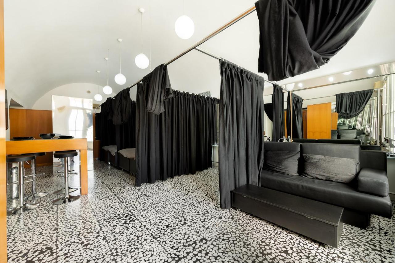 Hostel Hospitality House - H H H Ljubljana Luaran gambar